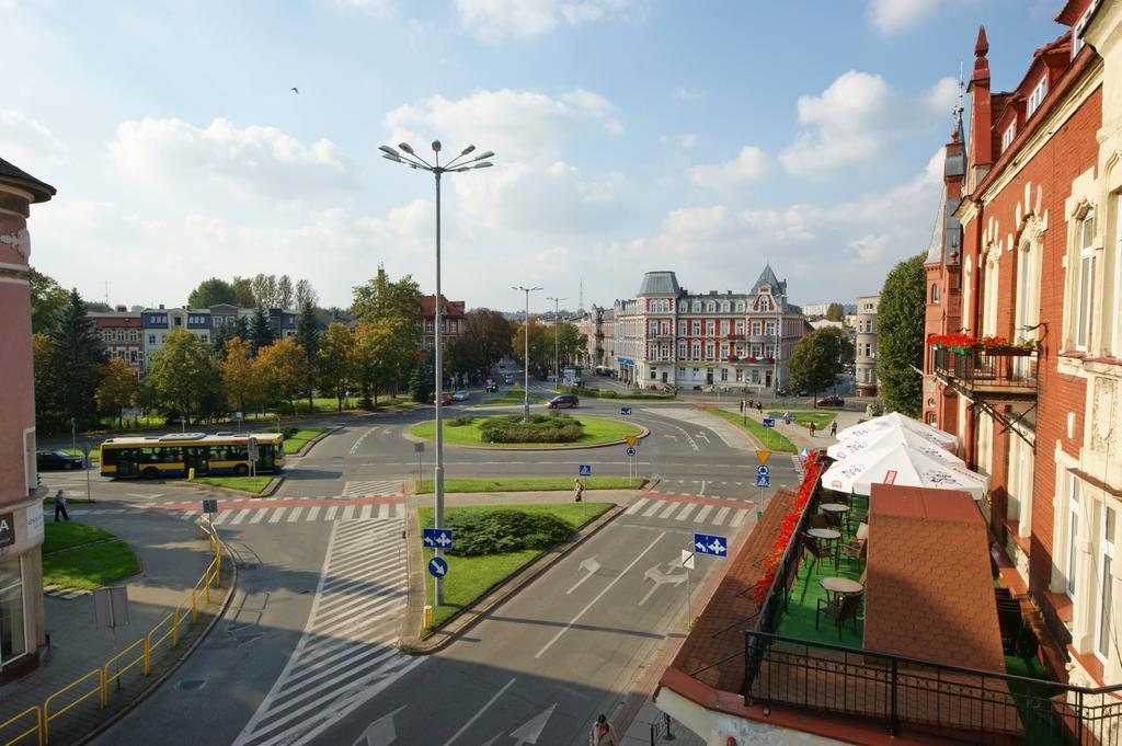 Hotel Staromiejski Słupsk Dış mekan fotoğraf